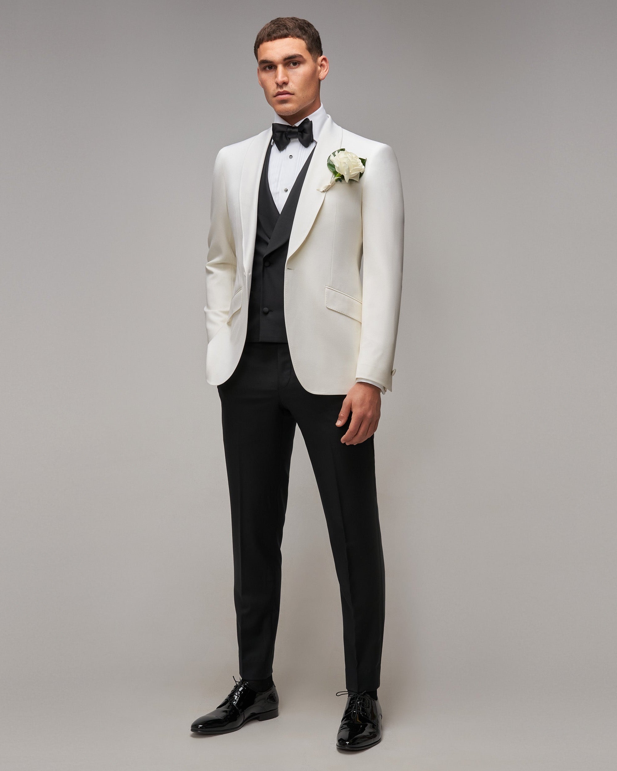 Off White Shawl Tuxedo - Brent Wilson
