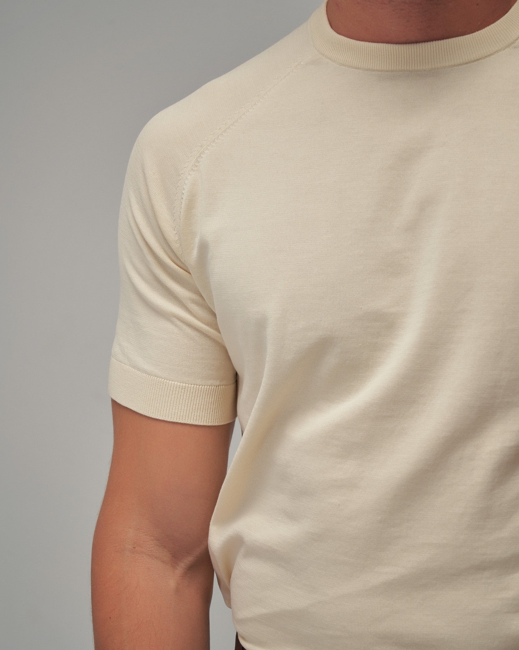 Raglan Sleeve T-Shirt - Cream - Brent Wilson